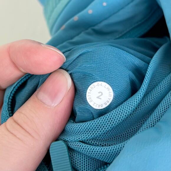 Lululemon Water Resistant Reflective Goose Down Down for It All Vest in Oceanic - Picture 11 of 11